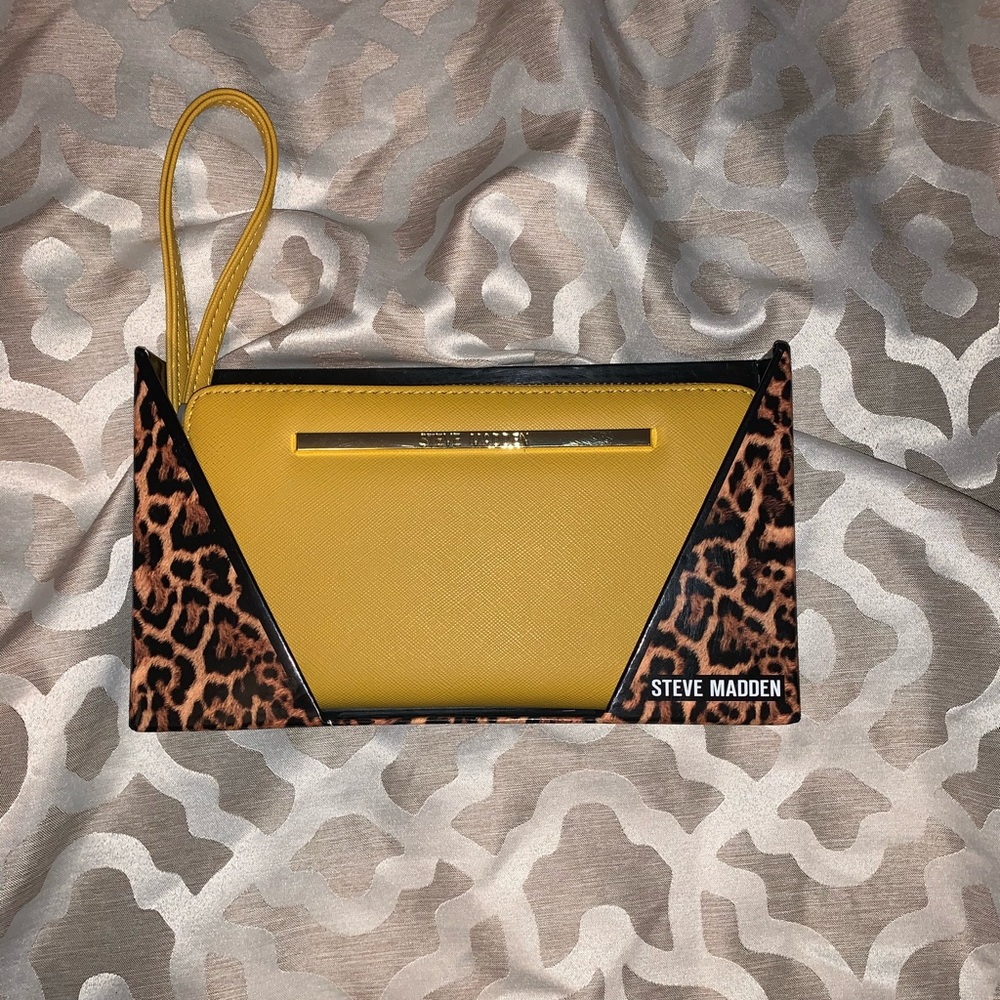 Steve Madden Wallet!